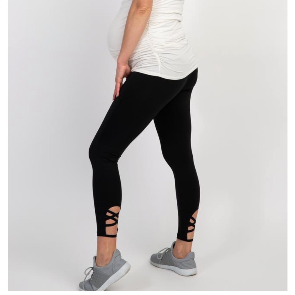 Cropped Black Maternity Workout Leggings